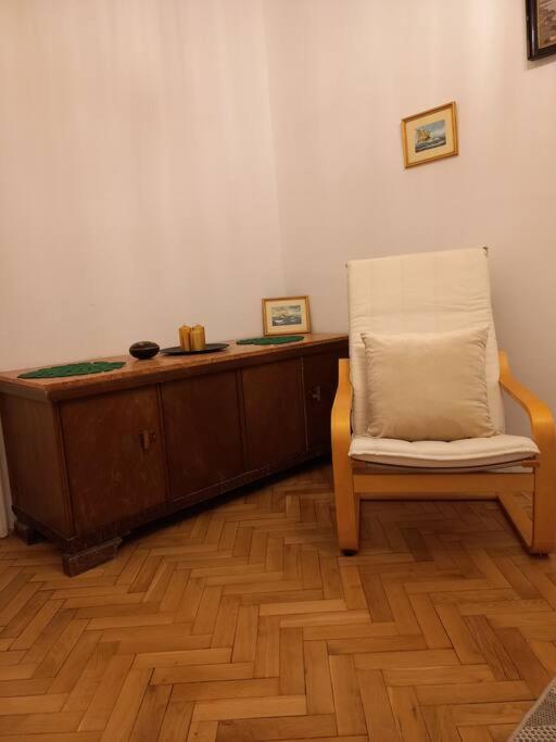 Apartamenty - Mi Stare Miasto Warszawa Zewnętrze zdjęcie