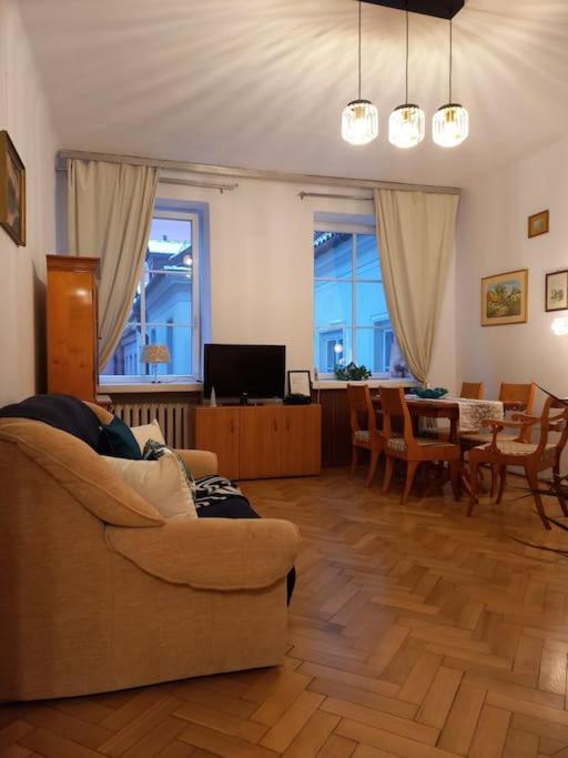 Apartamenty - Mi Stare Miasto Warszawa Zewnętrze zdjęcie