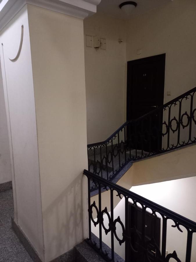 Apartamenty - Mi Stare Miasto Warszawa Zewnętrze zdjęcie